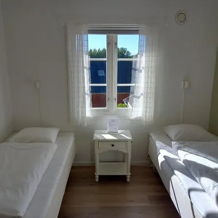 Otel Sandbrekke Gjestegard Skjærhollen