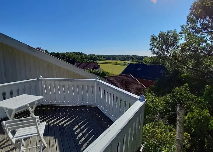 Sandbrekke Gjestegard Skjærhollen