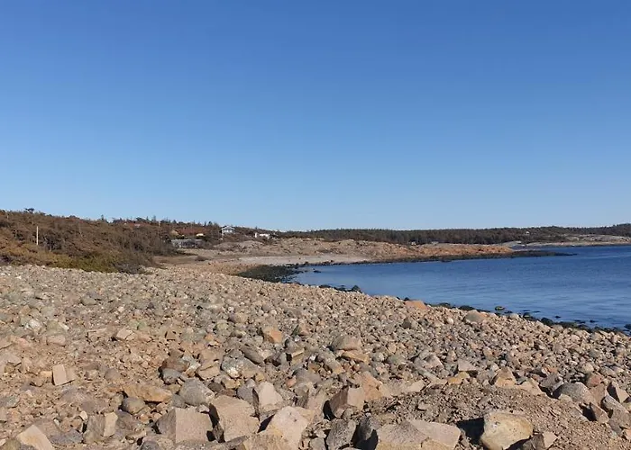 Sandbrekke Gjestegard Hotell *