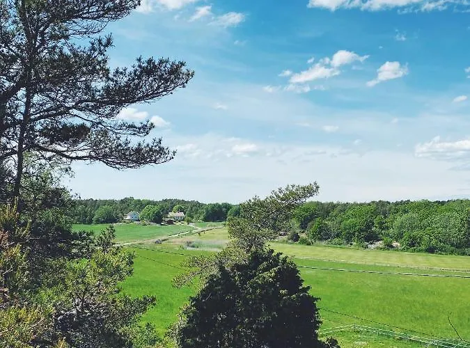 Hotell Sandbrekke Gjestegard
