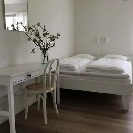 Sandbrekke Gjestegard Szálloda *