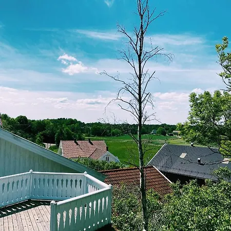 Sandbrekke Gjestegard *